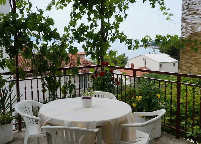 Apartments Stanic - Comfortable Accommodation For Your Vacation ! Duće